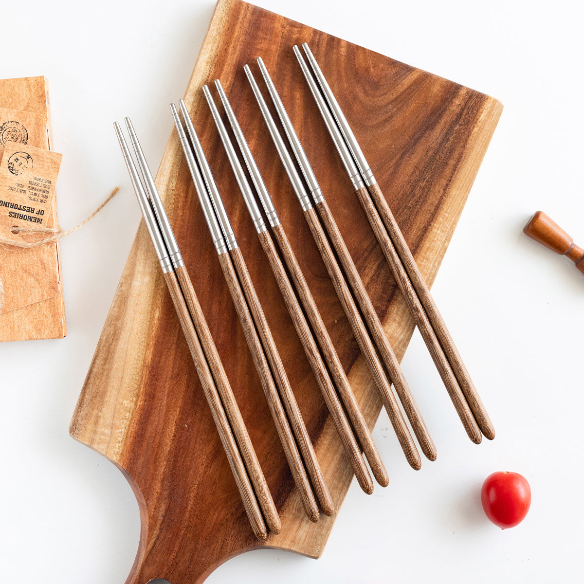 1 pair Exquisite Wooden and Stainless Steel Splicing Chopsticks - Durable and Stylish Eating Utensils