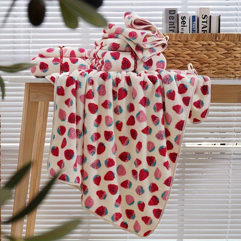 1 Set Little Strawberry Cartoon Bath Towel Set, Super Absorbent Fast Drying, 300 GSM, 89% Polyester 11% Nylon Knitted Fabric, Handtowel